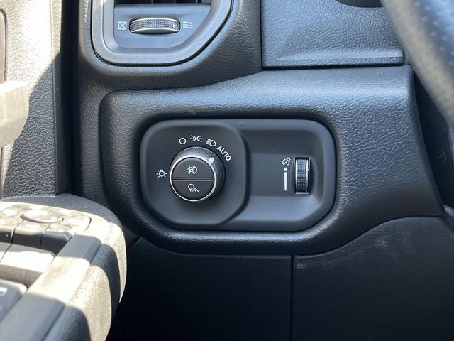 2027 RAM 2500 Black Express