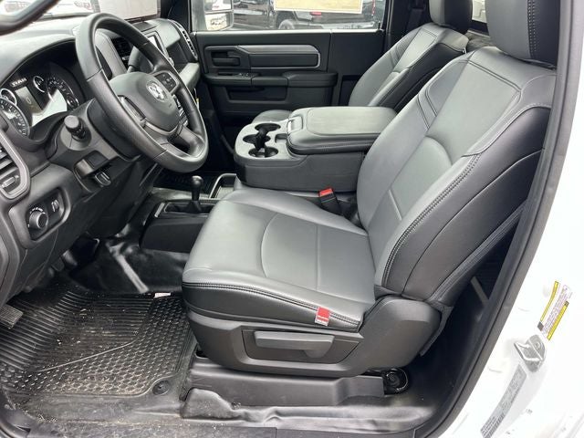 2024 RAM 3500 Tradesman 167.5 WB