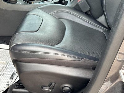 2023 Jeep Cherokee Altitude Lux 4x4
