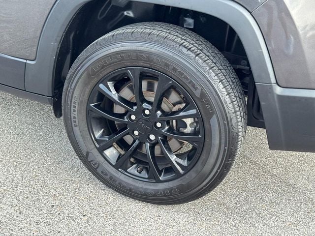 2023 Jeep Cherokee Altitude Lux 4x4