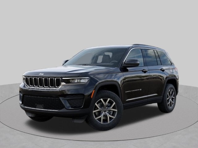 2027 Jeep Grand Cherokee GRAND CHEROKEE LAREDO X 4X4