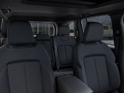 2027 Jeep Grand Cherokee GRAND CHEROKEE LAREDO X 4X4