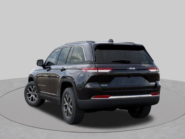 2027 Jeep Grand Cherokee GRAND CHEROKEE LAREDO X 4X4