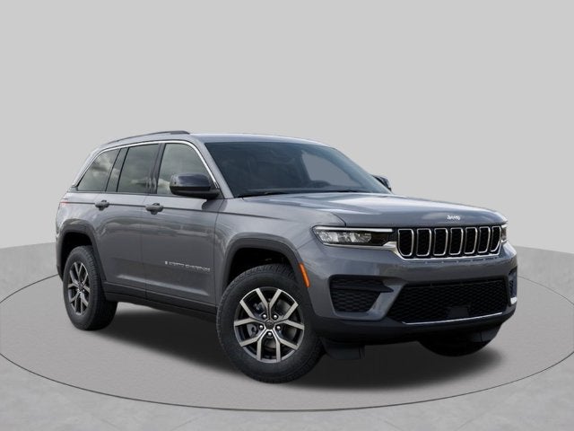 2027 Jeep Grand Cherokee GRAND CHEROKEE LAREDO 4X4
