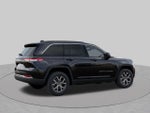 2027 Jeep Grand Cherokee GRAND CHEROKEE LAREDO 4X4