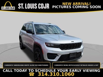 2023 Jeep Grand Cherokee Altitude 4x4