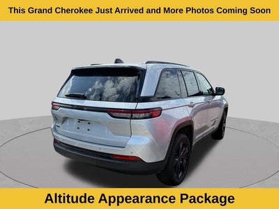 2023 Jeep Grand Cherokee Altitude 4x4