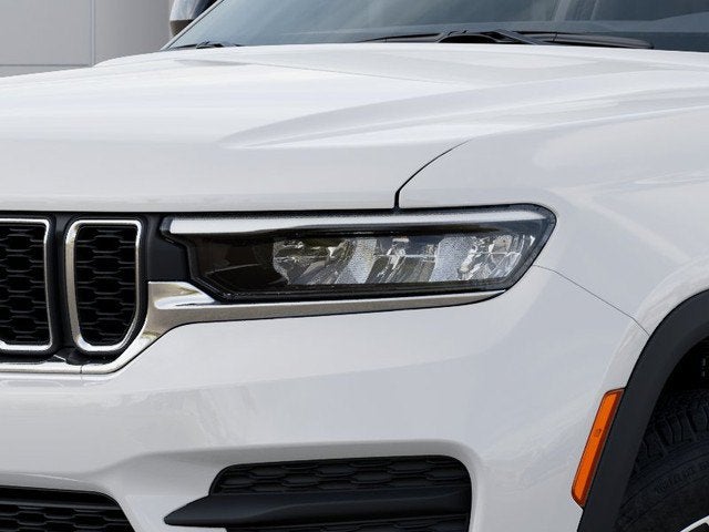 2027 Jeep Grand Cherokee GRAND CHEROKEE LAREDO X 4X4