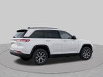 2027 Jeep Grand Cherokee GRAND CHEROKEE LAREDO X 4X4