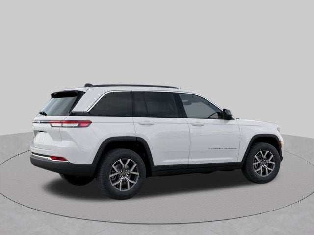 2027 Jeep Grand Cherokee GRAND CHEROKEE LAREDO X 4X4