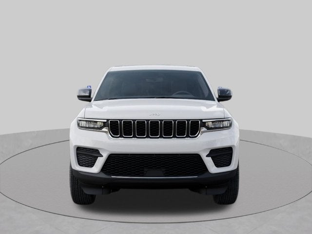 2027 Jeep Grand Cherokee GRAND CHEROKEE LAREDO X 4X4