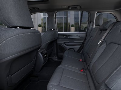 2027 Jeep Grand Cherokee GRAND CHEROKEE LAREDO X 4X4