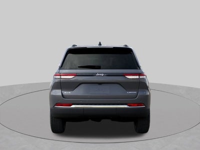 2027 Jeep Grand Cherokee GRAND CHEROKEE LAREDO X 4X4