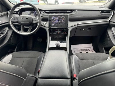 2023 Jeep Grand Cherokee Altitude 4x4