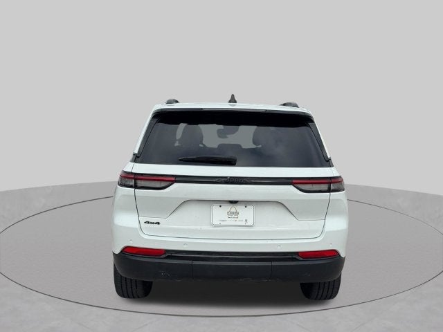 2023 Jeep Grand Cherokee Altitude 4x4