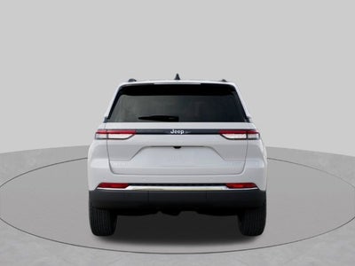 2027 Jeep Grand Cherokee GRAND CHEROKEE LAREDO 4X4