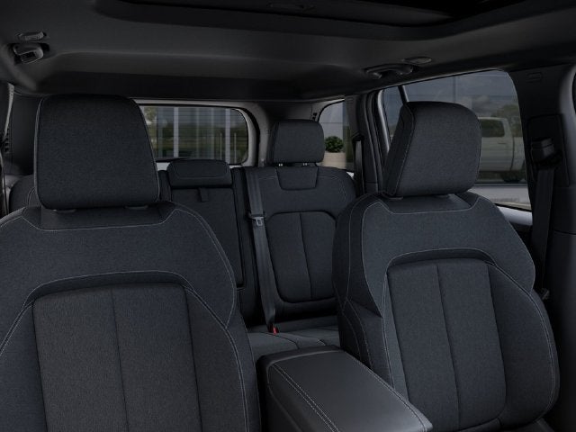 2027 Jeep Grand Cherokee GRAND CHEROKEE LAREDO X 4X4