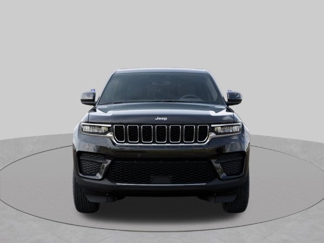 2027 Jeep Grand Cherokee GRAND CHEROKEE LAREDO X 4X4