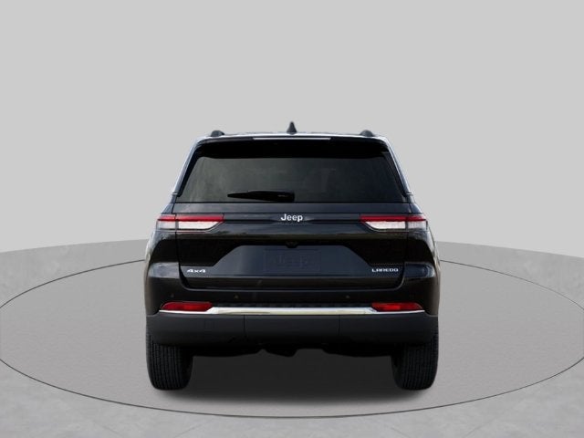 2027 Jeep Grand Cherokee GRAND CHEROKEE LAREDO 4X4