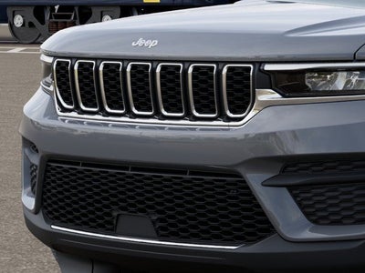 2027 Jeep Grand Cherokee GRAND CHEROKEE LAREDO X 4X4