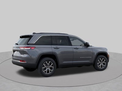 2027 Jeep Grand Cherokee GRAND CHEROKEE LAREDO X 4X4