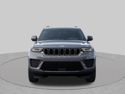 2027 Jeep Grand Cherokee GRAND CHEROKEE LAREDO X 4X4