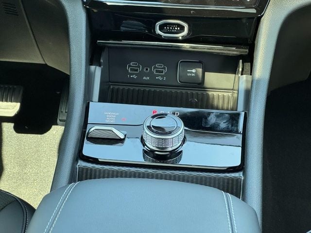 2027 Jeep Grand Cherokee GRAND CHEROKEE LAREDO ALTITUDE 4X4