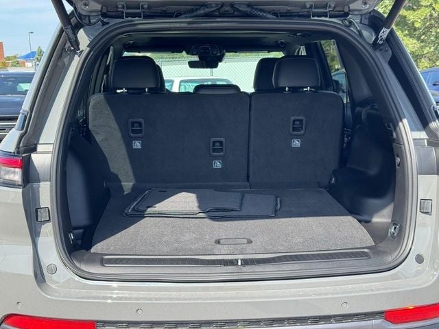 2027 Jeep Grand Cherokee GRAND CHEROKEE LAREDO ALTITUDE 4X4