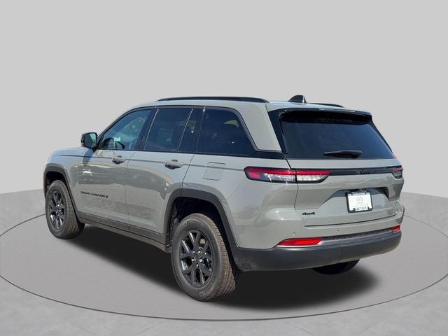 2027 Jeep Grand Cherokee GRAND CHEROKEE LAREDO ALTITUDE 4X4