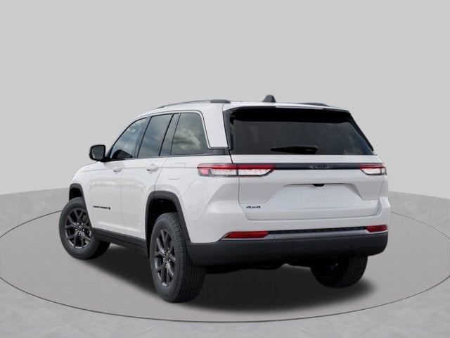 2027 Jeep Grand Cherokee GRAND CHEROKEE LAREDO ALTITUDE 4X4