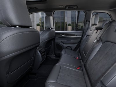 2027 Jeep Grand Cherokee GRAND CHEROKEE LAREDO ALTITUDE 4X4
