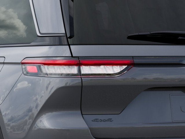 2027 Jeep Grand Cherokee GRAND CHEROKEE LAREDO ALTITUDE 4X4