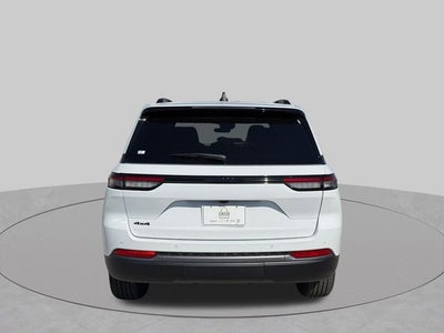 2026 Jeep Grand Cherokee GRAND CHEROKEE LAREDO ALTITUDE 4X4