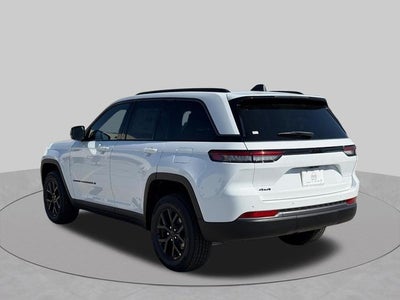 2026 Jeep Grand Cherokee GRAND CHEROKEE LAREDO ALTITUDE 4X4