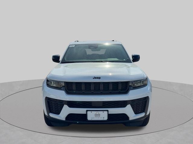 2027 Jeep Grand Cherokee GRAND CHEROKEE LAREDO ALTITUDE 4X4