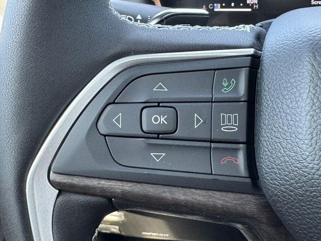 2027 Jeep Grand Cherokee GRAND CHEROKEE LAREDO ALTITUDE 4X4
