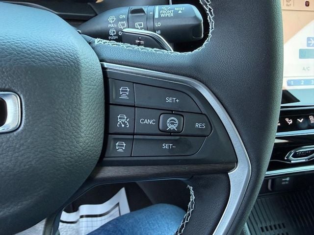 2026 Jeep Grand Cherokee GRAND CHEROKEE LAREDO ALTITUDE 4X4