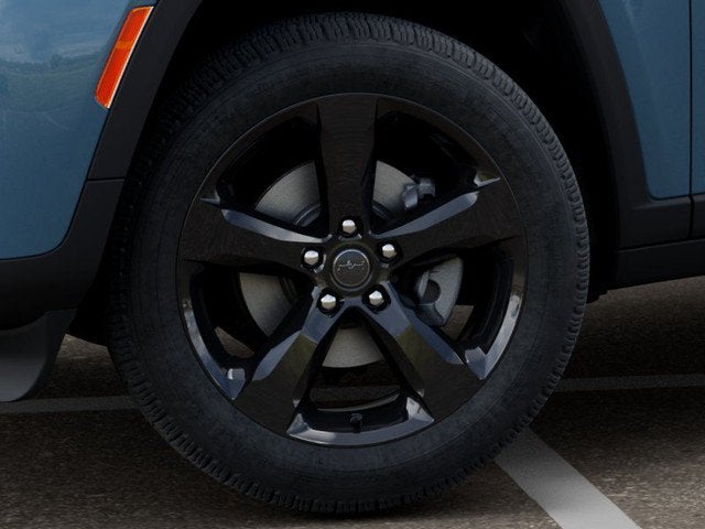 2027 Jeep Grand Cherokee GRAND CHEROKEE LIMITED 4X4
