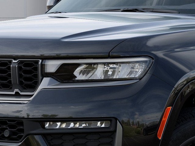 2027 Jeep Grand Cherokee GRAND CHEROKEE LIMITED RESERVE 4X4
