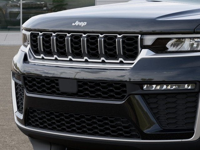 2027 Jeep Grand Cherokee GRAND CHEROKEE LIMITED 4X4