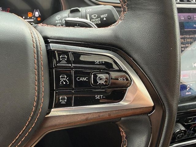2023 Jeep Grand Cherokee Summit 4x4