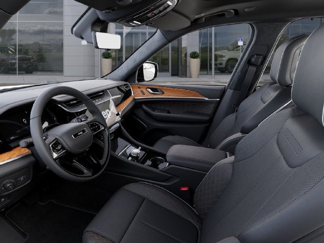 2027 Jeep Grand Cherokee GRAND CHEROKEE SUMMIT 4X4