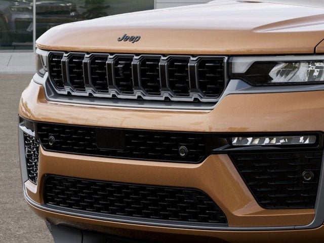 2026 Jeep Grand Cherokee GRAND CHEROKEE SUMMIT 4X4