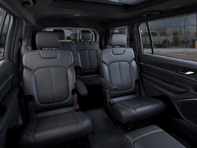 2027 Jeep Grand Cherokee GRAND CHEROKEE L LIMITED RESERVE 4X4