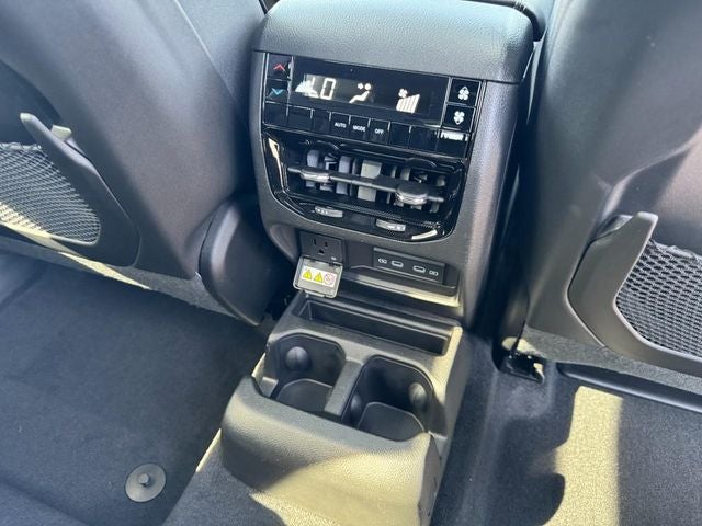 2027 Jeep Grand Cherokee GRAND CHEROKEE L LIMITED 4X4