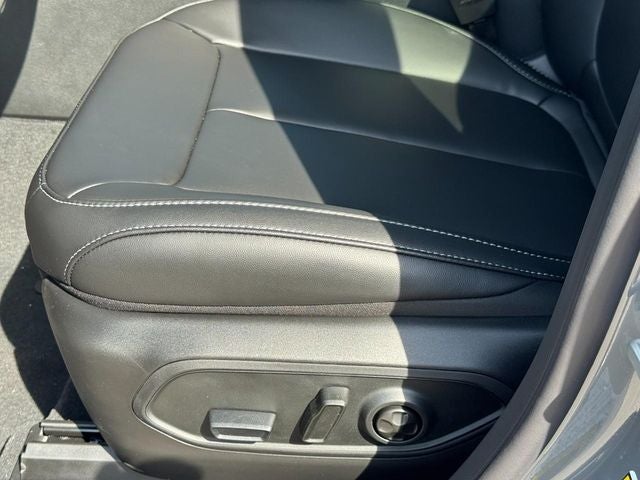 2027 Jeep Grand Cherokee GRAND CHEROKEE L LIMITED 4X4