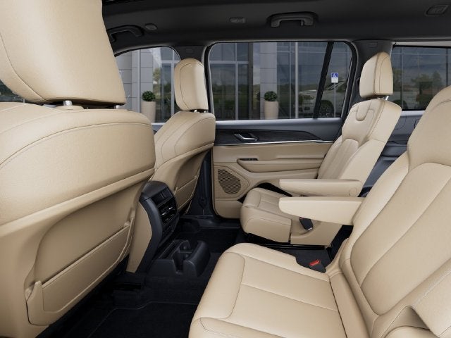 2027 Jeep Grand Cherokee GRAND CHEROKEE L LIMITED 4X4