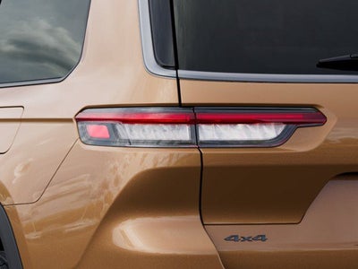 2027 Jeep Grand Cherokee GRAND CHEROKEE L LIMITED 4X4