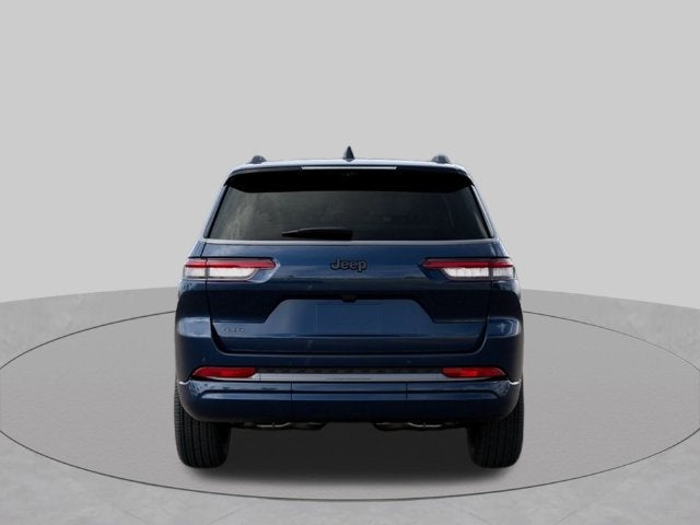 2027 Jeep Grand Cherokee GRAND CHEROKEE L LIMITED RESERVE 4X4