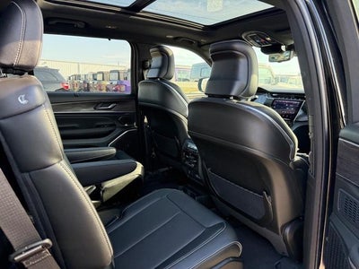 2025 Jeep Grand Cherokee GRAND CHEROKEE L OVERLAND 4X4